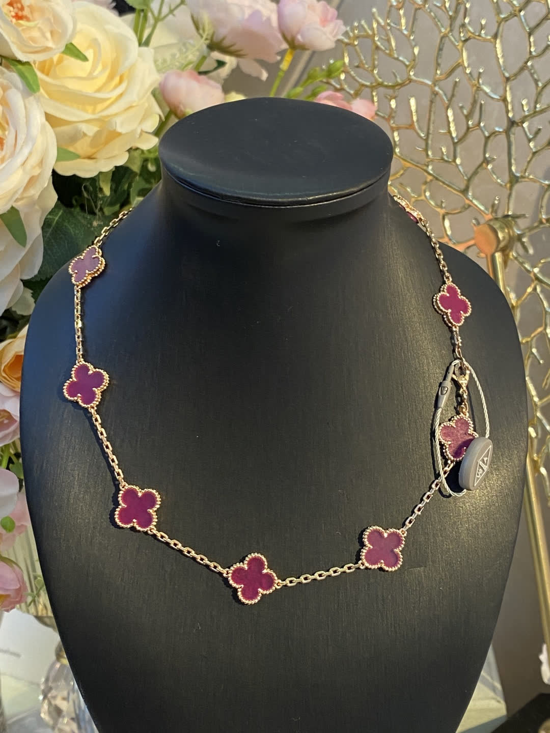 Van Cleef & Arpels Alhambra Pink Enamel Gold Necklace Van Cleef & Arpels Alhambra Pink Enamel Gold Necklace